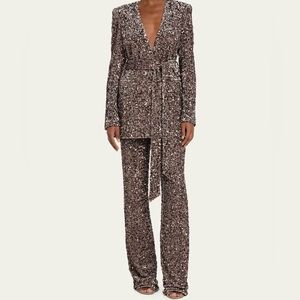 Badgley Mischka sequin velvet suit ✨